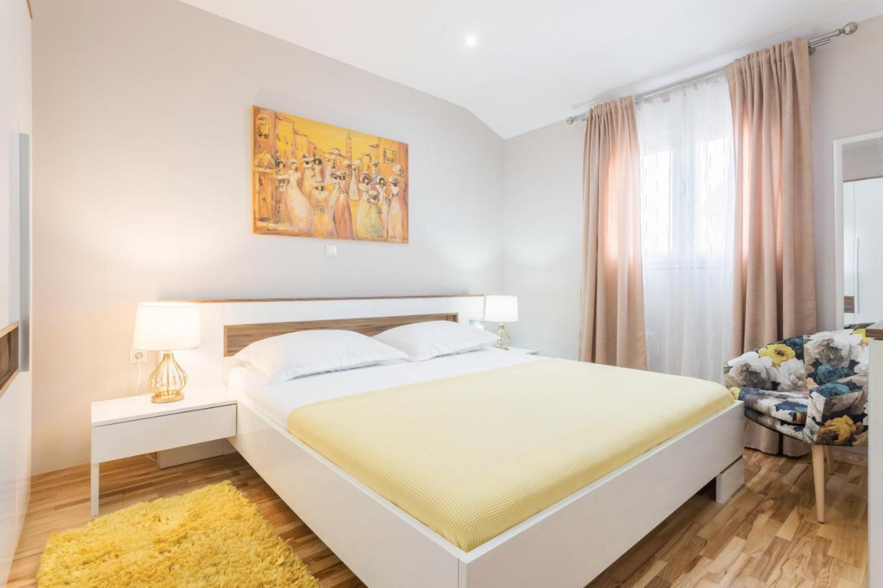 Turta Apartment Zadar Bagian luar foto